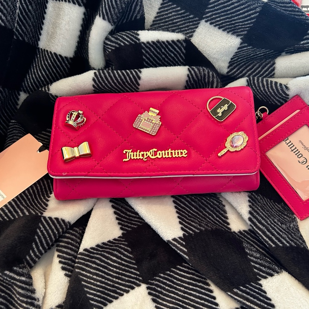 FINAL OFFER will remove soon Juicy Couture Pink Embellished Clutch